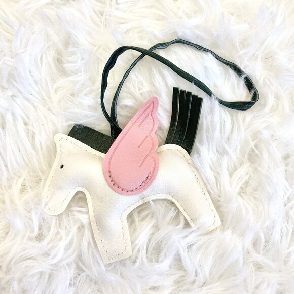 White and Pink Pegasus Horse Bag Charm or Keychain - Picture 2 of 3